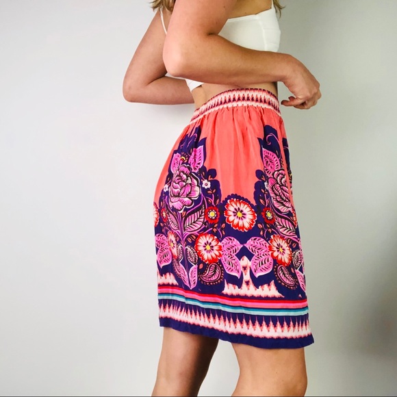 Anthropologie Dresses & Skirts - ☕️ANTHROPOLOGIE 100% Silk Multicolor Floral Skirt